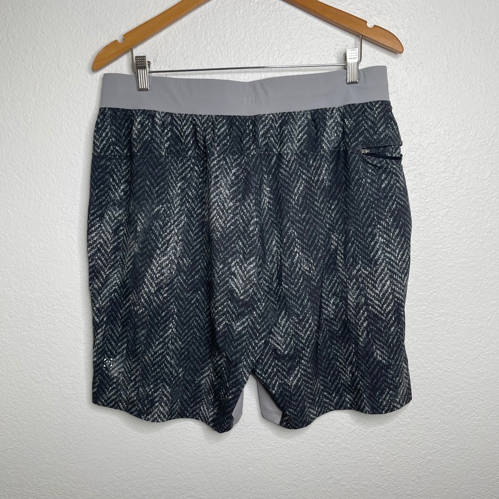 Lululemon Pace Breaker Shorts Mens XL Gray Herringbone Lined Athletic Running - Picture 5 of 5